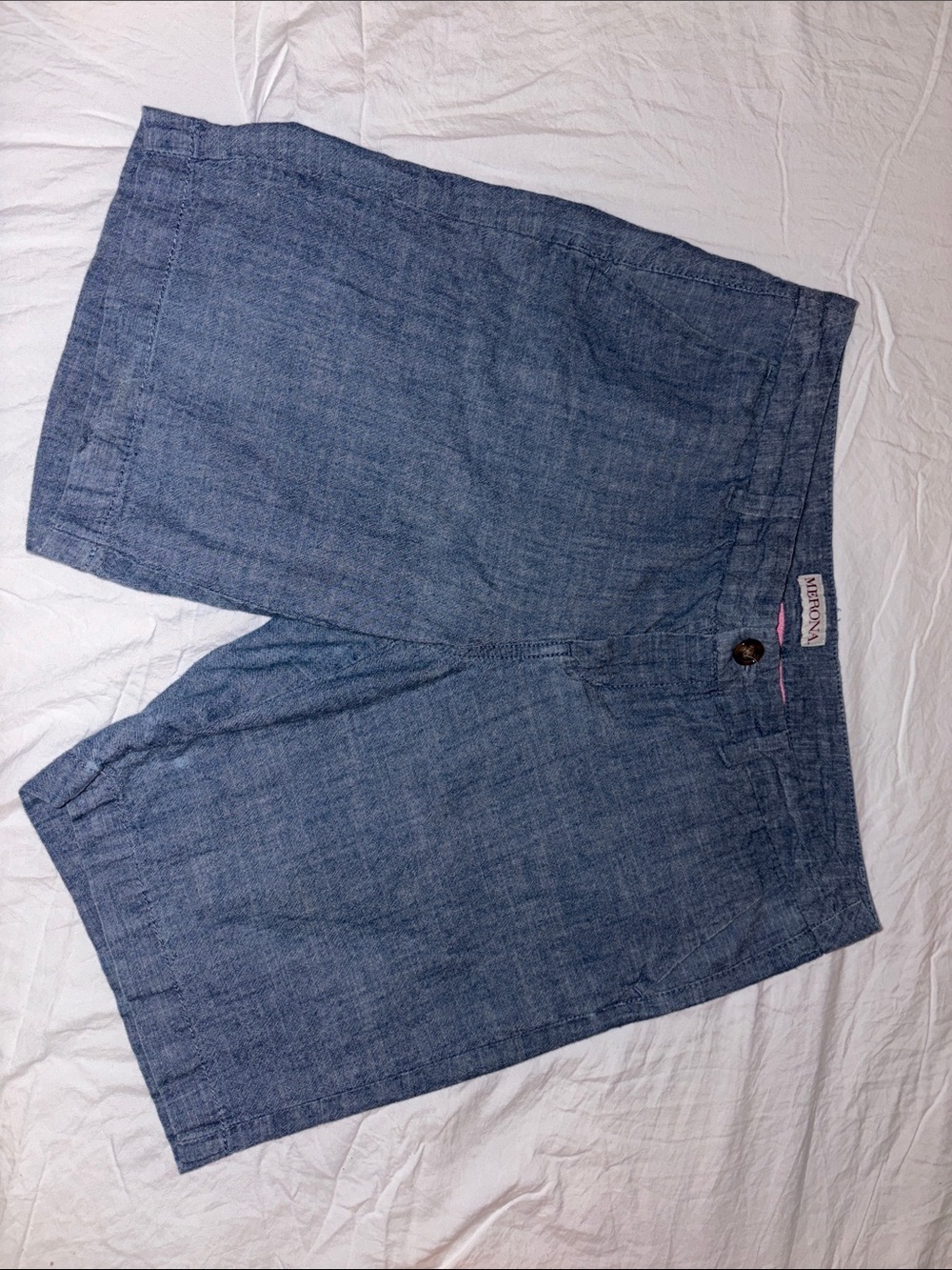 Sz 6 Merona Blue chambray Women’s 100% cotton longer, modest Bermuda Shorts